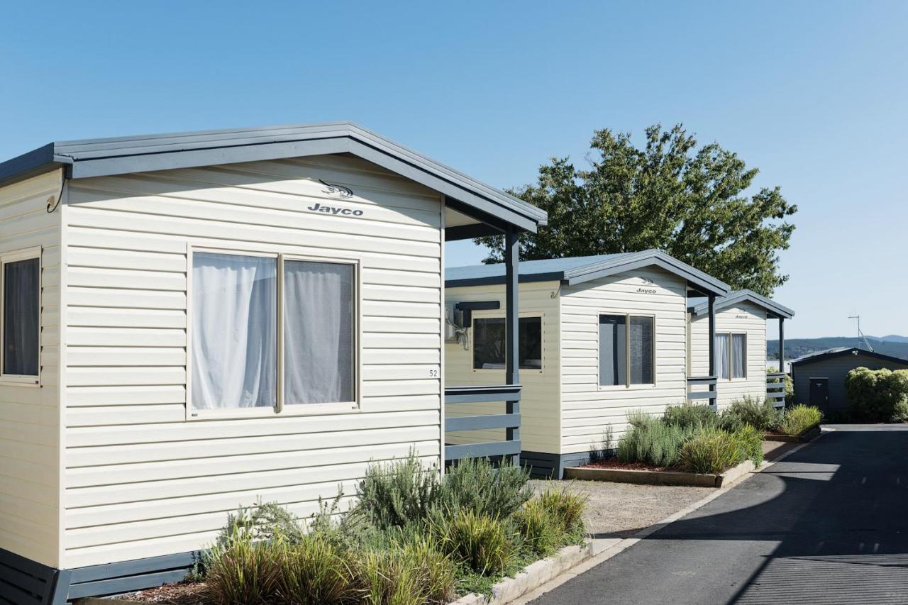 Hotel Crestview Tourist Park à Queanbeyan Extérieur photo
